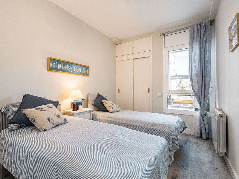 Квартира на первой линии моря в Ситжесе. Фото:  30