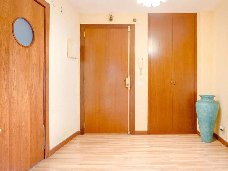 Bright Apartment with Terrace and Pool in the Beach Area of Sant Andreu de Llavaneres, Next to Port Balís. Photo:  2