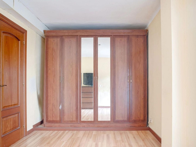 Bright Apartment with Terrace and Pool in the Beach Area of Sant Andreu de Llavaneres, Next to Port Balís. Photo:  43