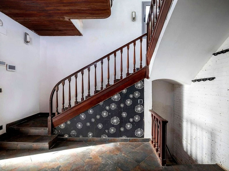 Detached House with Pool and Garden in Gava Mar, Barcelona. Photo:  16