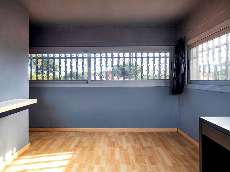 Detached House with Pool and Garden in Gava Mar, Barcelona. Photo:  30