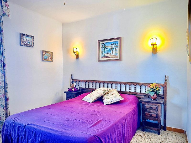 Дом у канала с причалом в Порт-Эмпуриабрава. Фото:  22