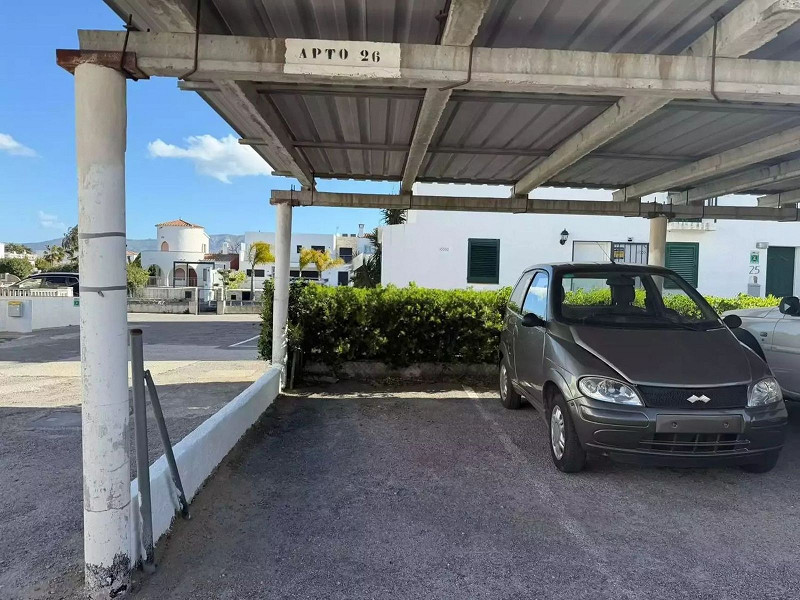 Canal Front Home with Tourist License and Mooring in Empuriabrava. Photo:  9