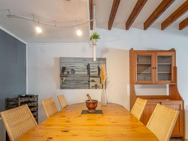 Exclusive Fisherman’s House with Private Mooring and 4 Bedrooms in Empuriabrava. Photo:  5