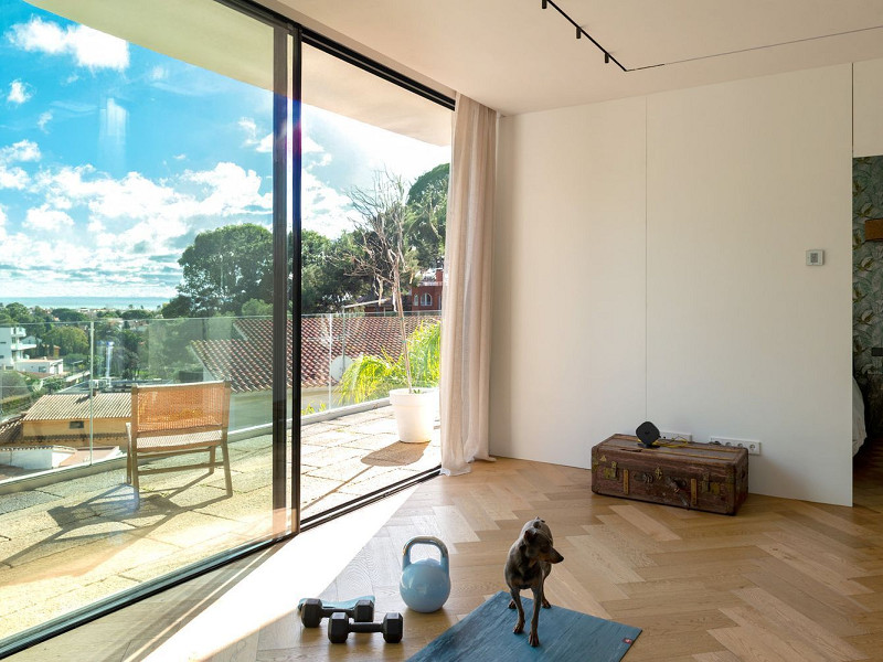 Современный и светлый дом в Bellamar, Кастельдефельс. Фото:  6