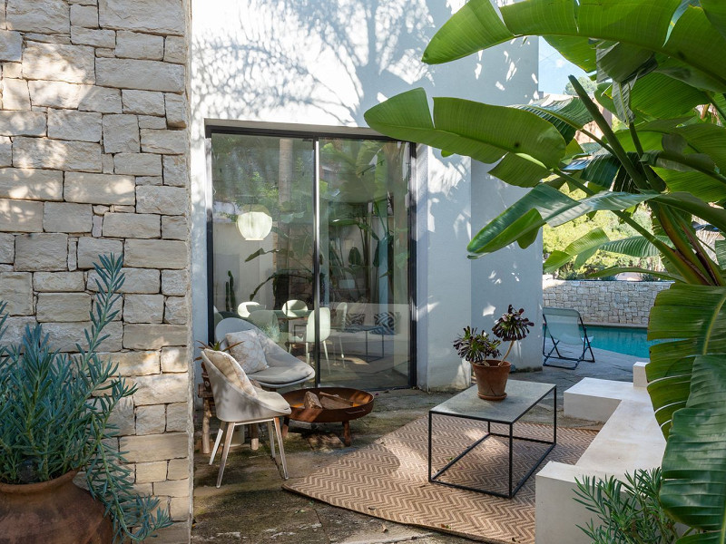 Современный и светлый дом в Bellamar, Кастельдефельс. Фото:  31