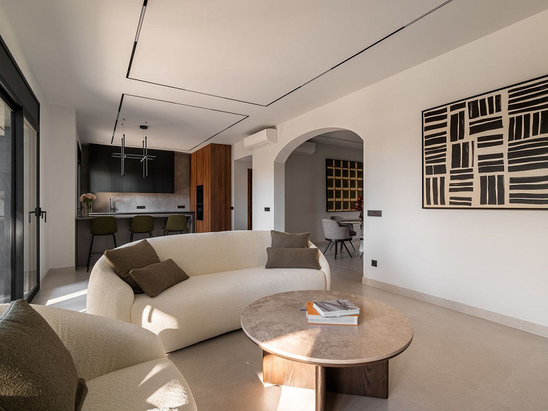 Modern new-build villa with sea views in Bellamar, Castelldefels. Photo:  4