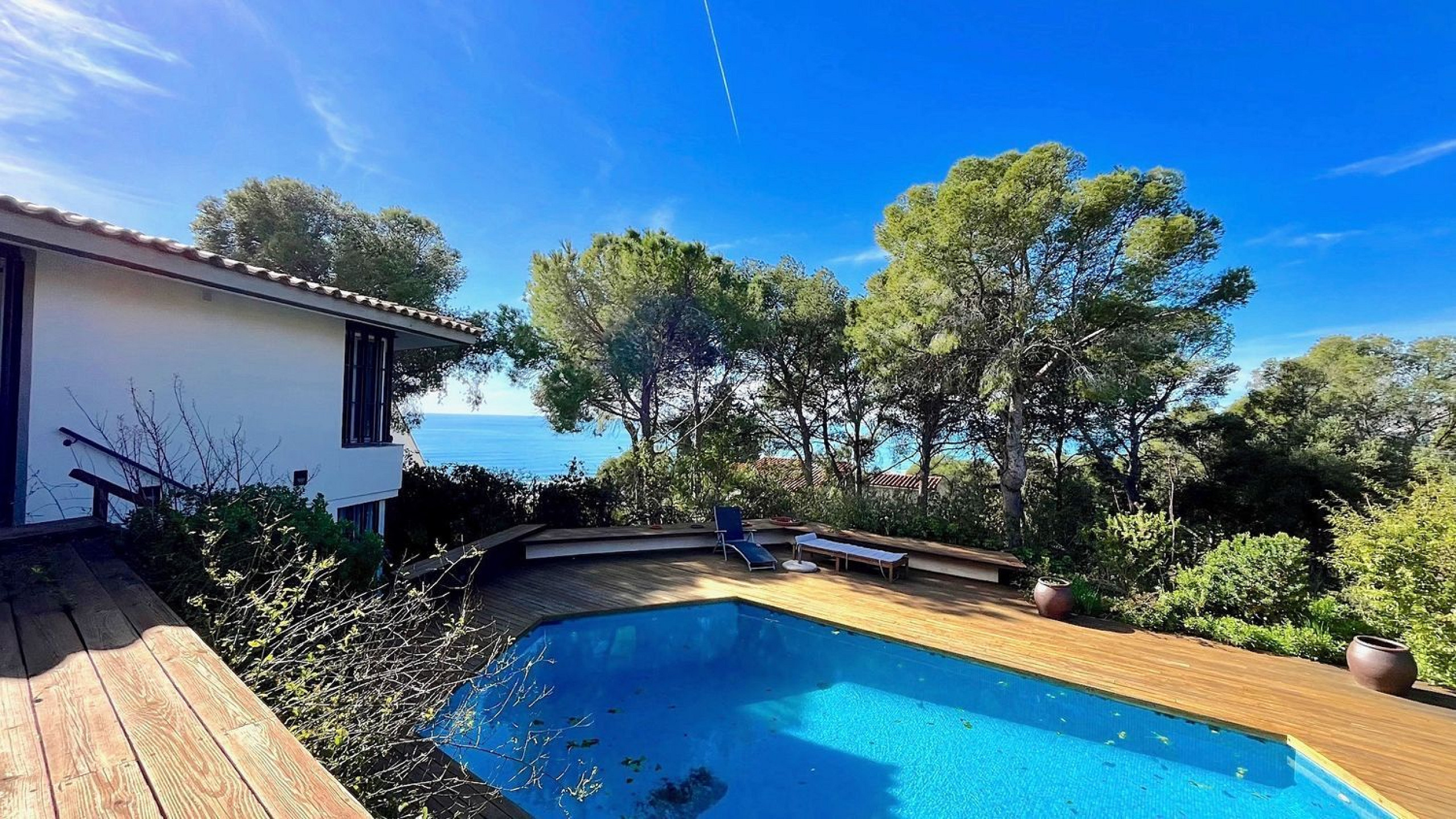 Manor house with sea views in Can Viñas, Castelldefels