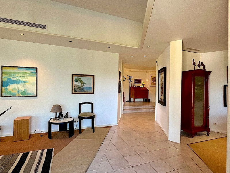 Manor house with sea views in Can Viñas, Castelldefels. Photo:  4