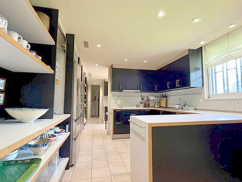 Manor house with sea views in Can Viñas, Castelldefels. Photo:  17