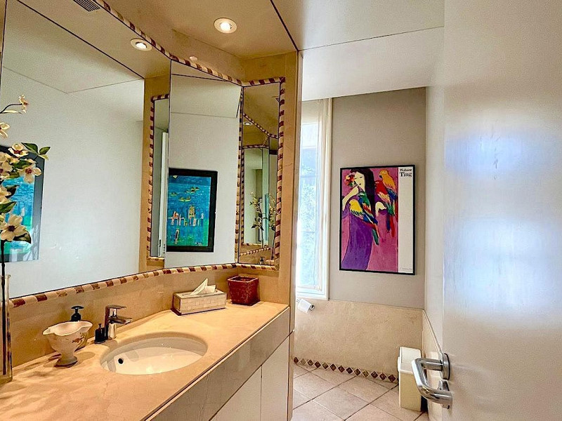 Manor house with sea views in Can Viñas, Castelldefels. Photo:  27