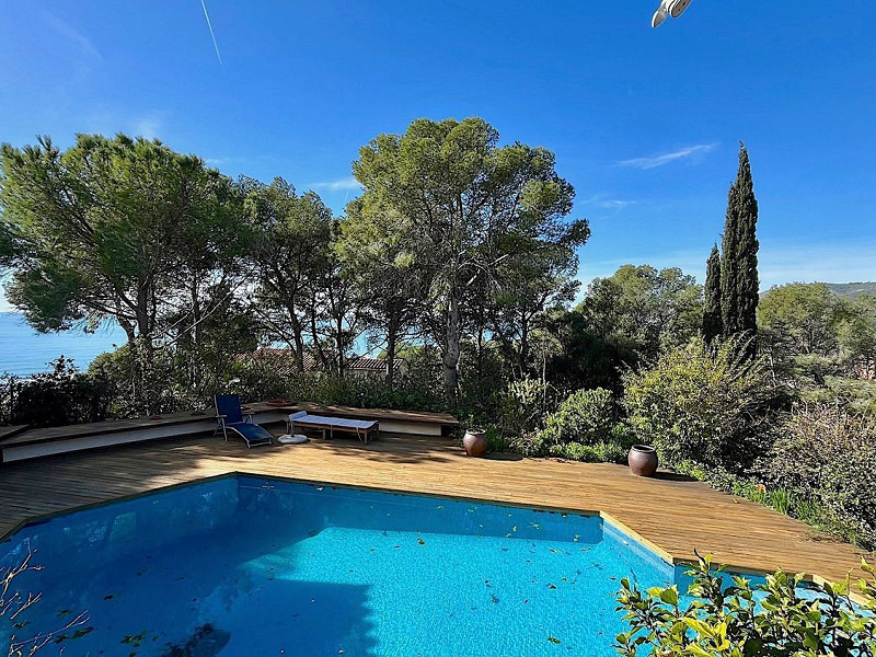 Manor house with sea views in Can Viñas, Castelldefels. Photo:  38