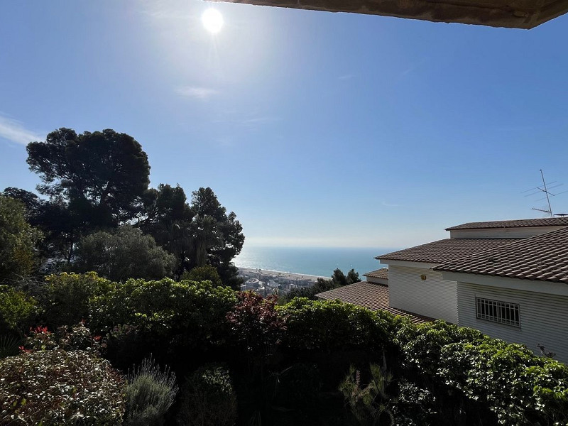 Manor house with sea views in Can Viñas, Castelldefels. Photo:  39