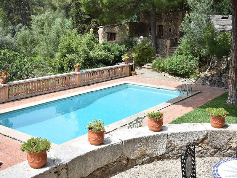 Историческая модернистская масия с видом на море в Кастельдефельс, Барселона. Фото:  3