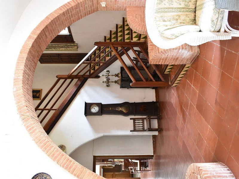 Историческая модернистская масия с видом на море в Кастельдефельс, Барселона. Фото:  15