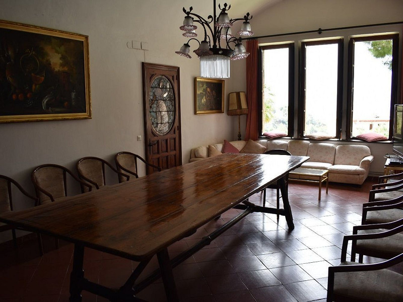 Историческая модернистская масия с видом на море в Кастельдефельс, Барселона. Фото:  19