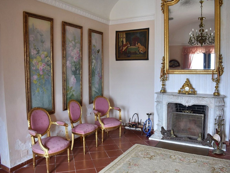 Историческая модернистская масия с видом на море в Кастельдефельс, Барселона. Фото:  25