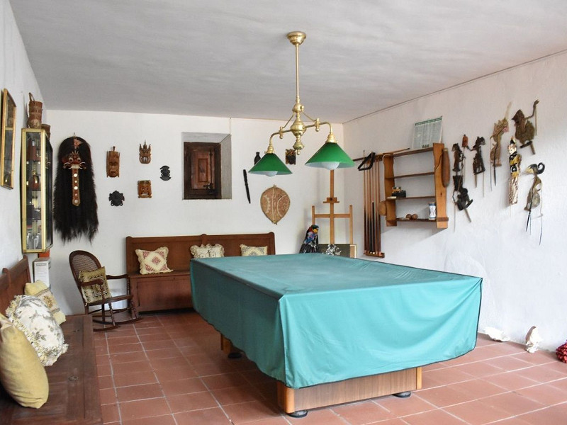 Историческая модернистская масия с видом на море в Кастельдефельс, Барселона. Фото:  41