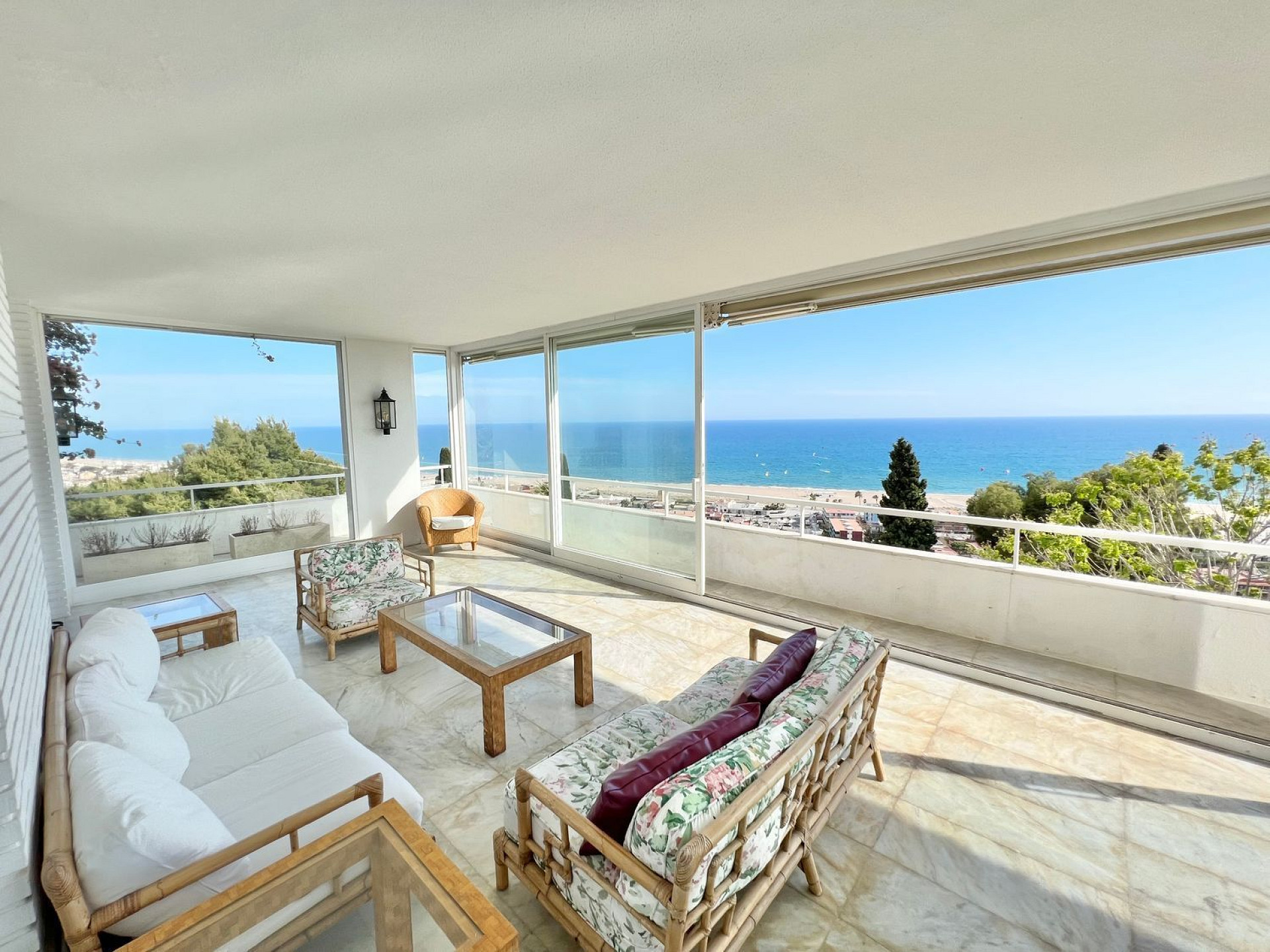 Exclusive and private villa with sea views in Bellamar, Castelldefels