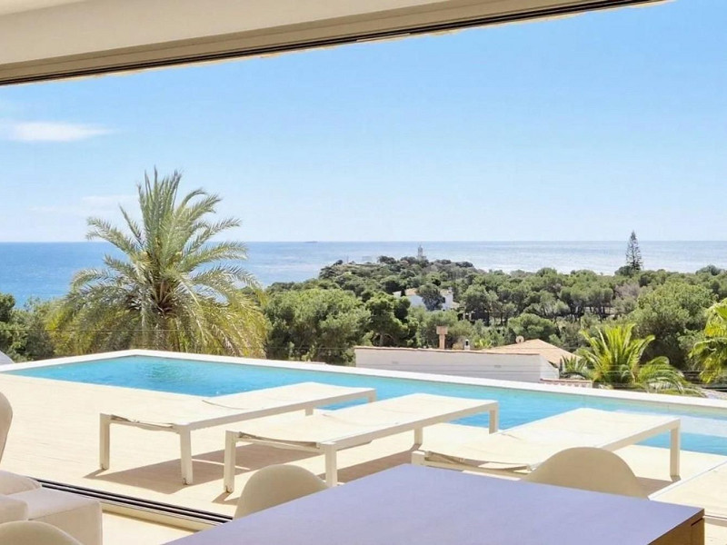Modern and exclusive villas with sea views in Castelldefels, Barcelona. Photo:  19