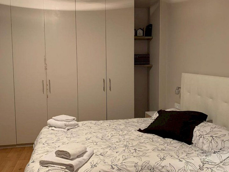 Современный дом с бассейном в Монтамар, Кастельдефельс. Фото:  8