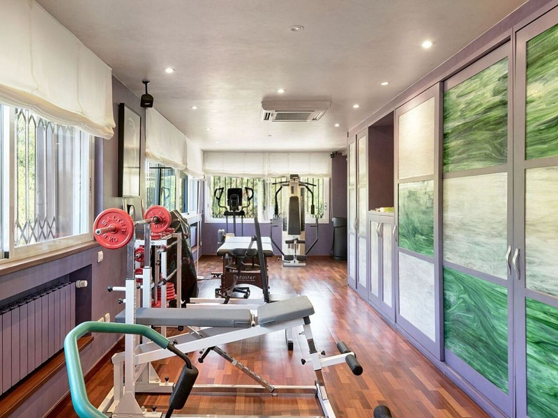 Просторная вилла с бассейном в Террамар, Ситжес. Фото:  21