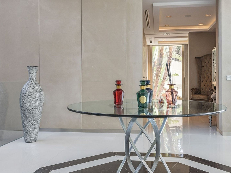 Роскошная вилла с видом на море и горы в Ситжесе. Фото:  11