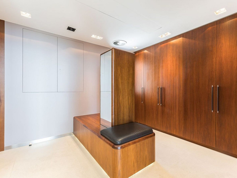 Роскошная вилла с видом на море и горы в Ситжесе. Фото:  31