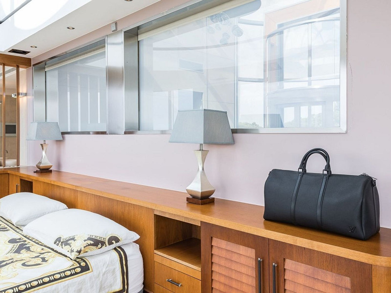 Роскошная вилла с видом на море и горы в Ситжесе. Фото:  34