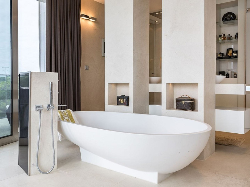 Роскошная вилла с видом на море и горы в Ситжесе. Фото:  35