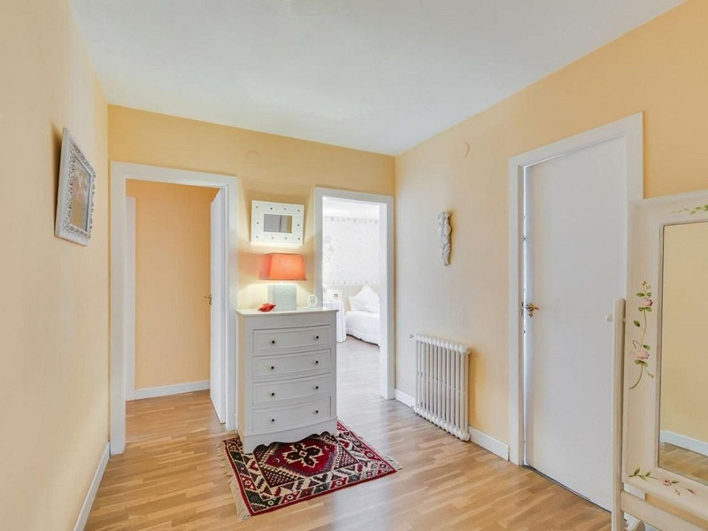 Просторный и светлый дом с садом в Вальдорейш, Сан-Кугат-дель-Вальес. Фото:  17