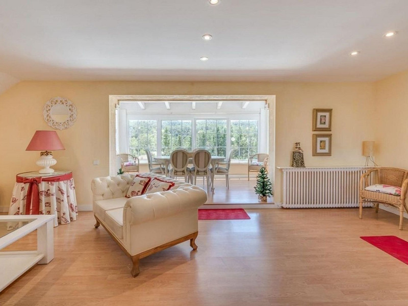 Просторный и светлый дом с садом в Вальдорейш, Сан-Кугат-дель-Вальес. Фото:  20