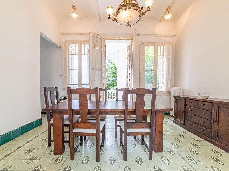 Эксклюзивная историческая вилла в Кальдес-де-Малавелья, Жирона, Коста-Брава. Фото:  11