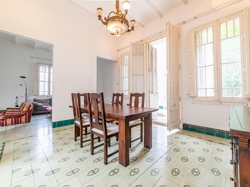 Эксклюзивная историческая вилла в Кальдес-де-Малавелья, Жирона, Коста-Брава. Фото:  12