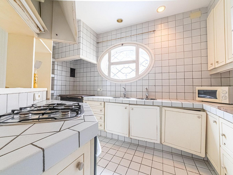 Эксклюзивная историческая вилла в Кальдес-де-Малавелья, Жирона, Коста-Брава. Фото:  14