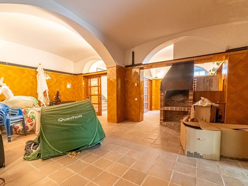 Эксклюзивная историческая вилла в Кальдес-де-Малавелья, Жирона, Коста-Брава. Фото:  28