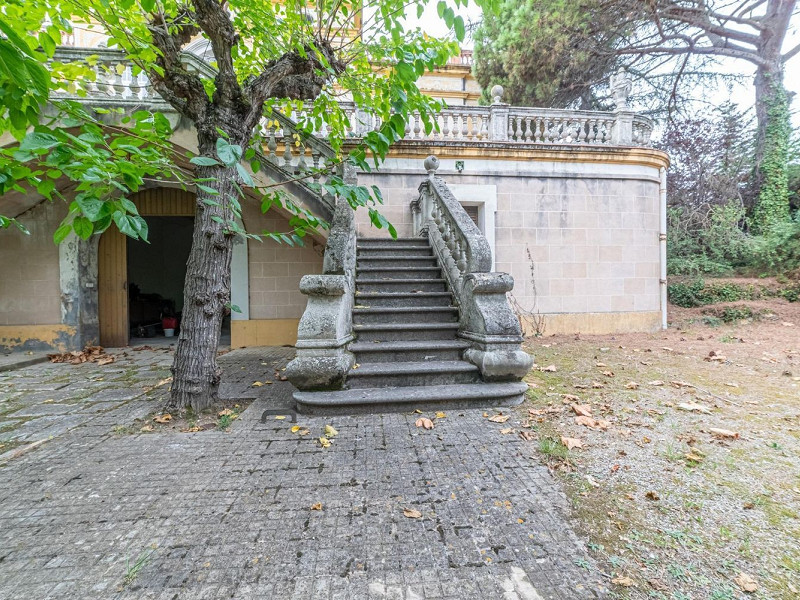 Эксклюзивная историческая вилла в Кальдес-де-Малавелья, Жирона, Коста-Брава. Фото:  41