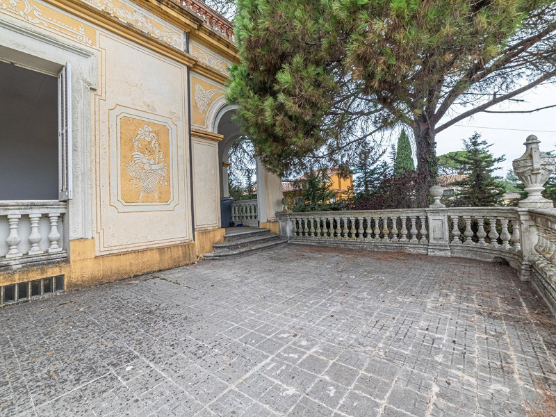 Эксклюзивная историческая вилла в Кальдес-де-Малавелья, Жирона, Коста-Брава. Фото:  44