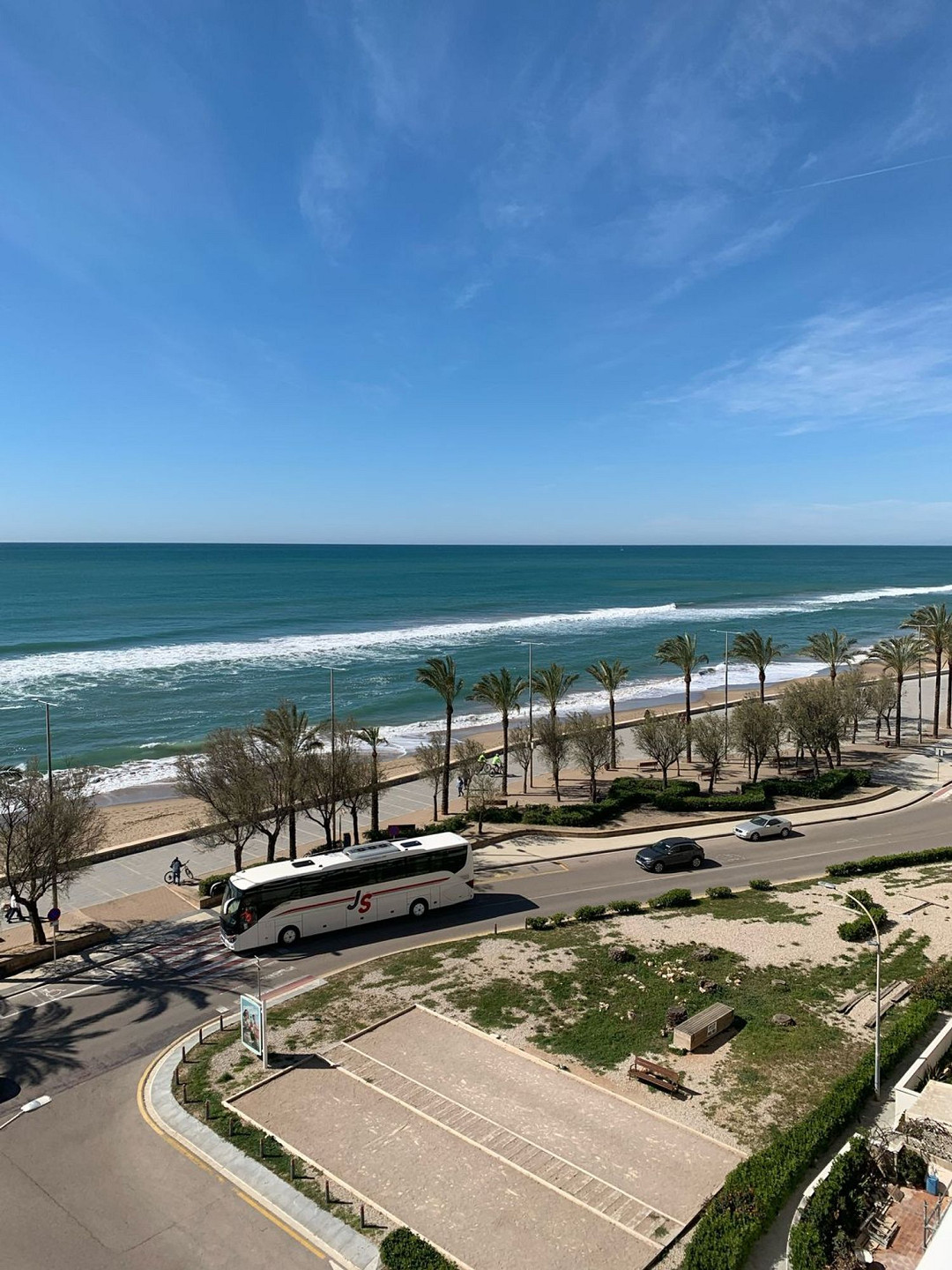 Светлая квартира с видом на море в Эль-Мас-Мель, Калафель