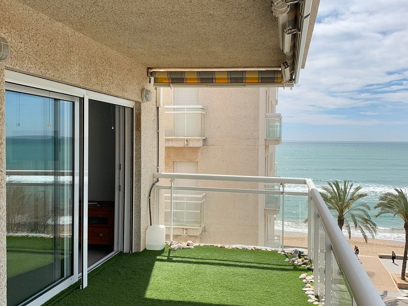 Светлая квартира с видом на море в Эль-Мас-Мель, Калафель. Фото:  20