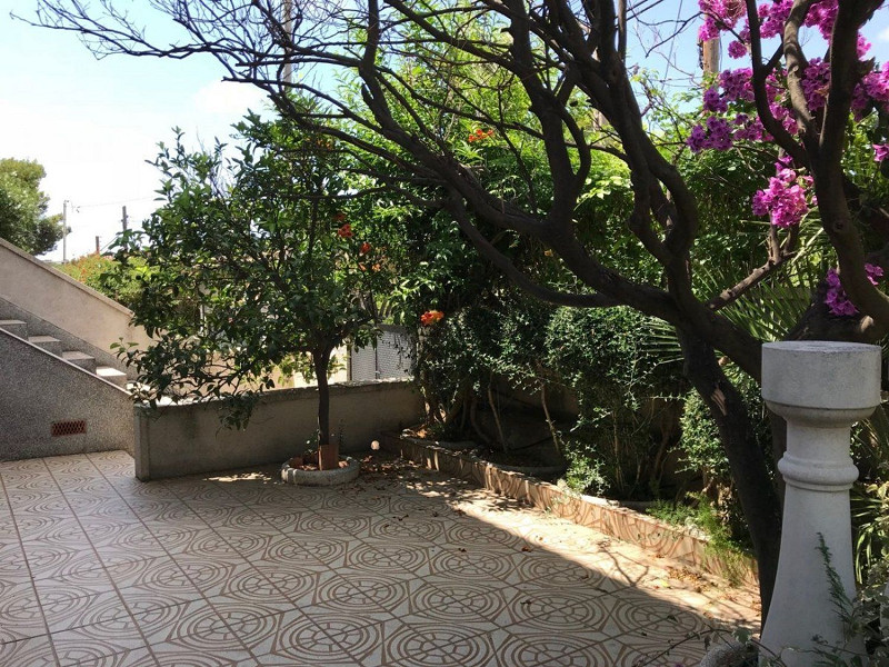 Светлый дом с садом и бассейном в Сегур-де-Калафель, Коста-Дорада. Фото:  6