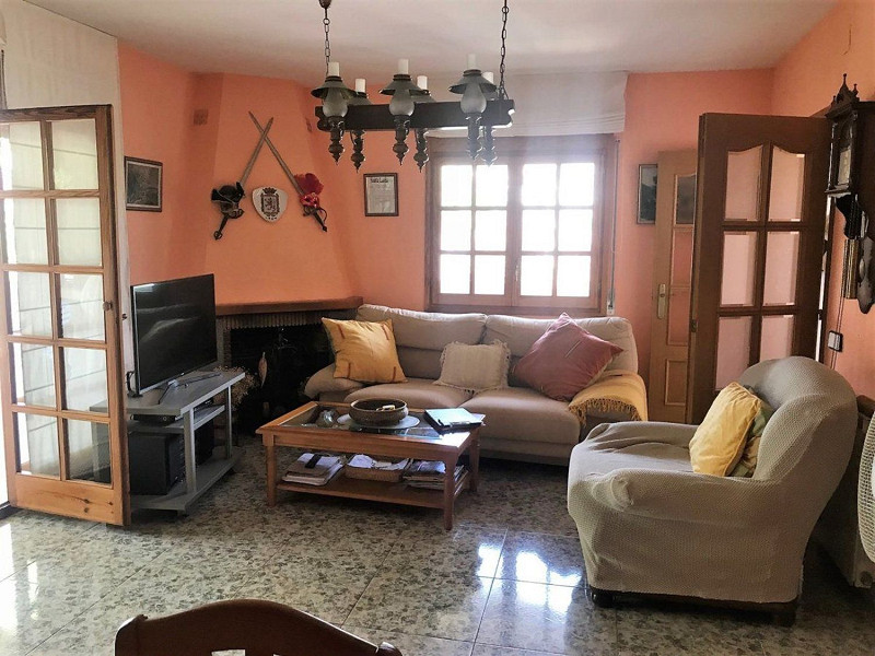 Светлый дом с садом и бассейном в Сегур-де-Калафель, Коста-Дорада. Фото:  13