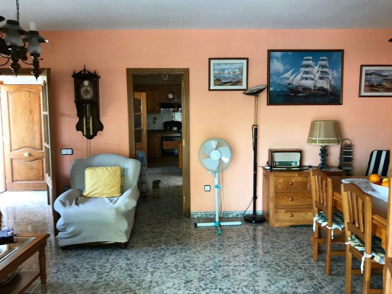 Светлый дом с садом и бассейном в Сегур-де-Калафель, Коста-Дорада. Фото:  14