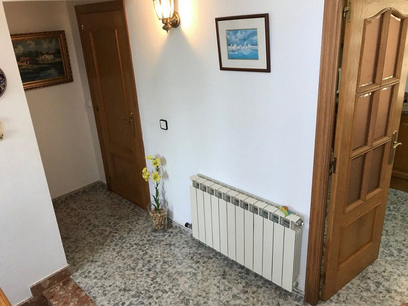 Светлый дом с садом и бассейном в Сегур-де-Калафель, Коста-Дорада. Фото:  20