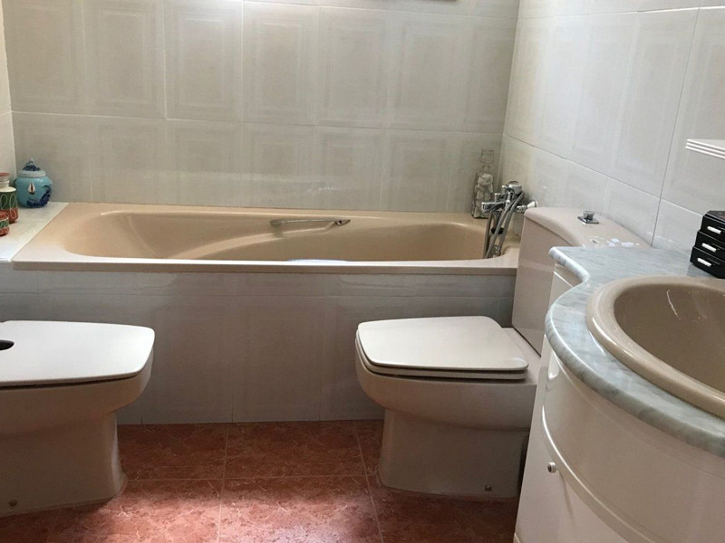 Светлый дом с садом и бассейном в Сегур-де-Калафель, Коста-Дорада. Фото:  21