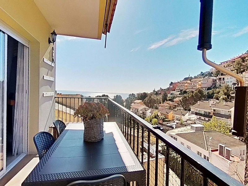 Угловой таунхаус с бассейном и видом на море в Сегур-де-Калафель. Фото:  14