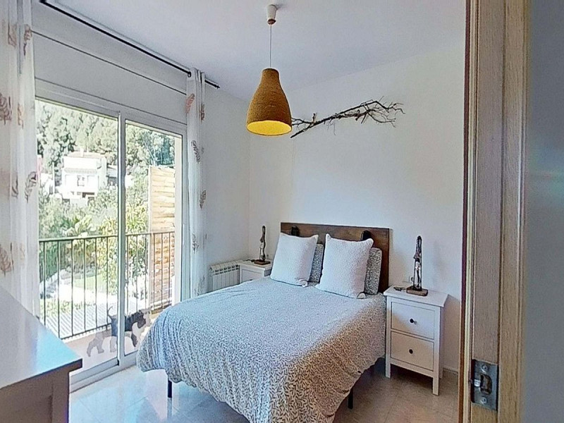 Угловой таунхаус с бассейном и видом на море в Сегур-де-Калафель. Фото:  15