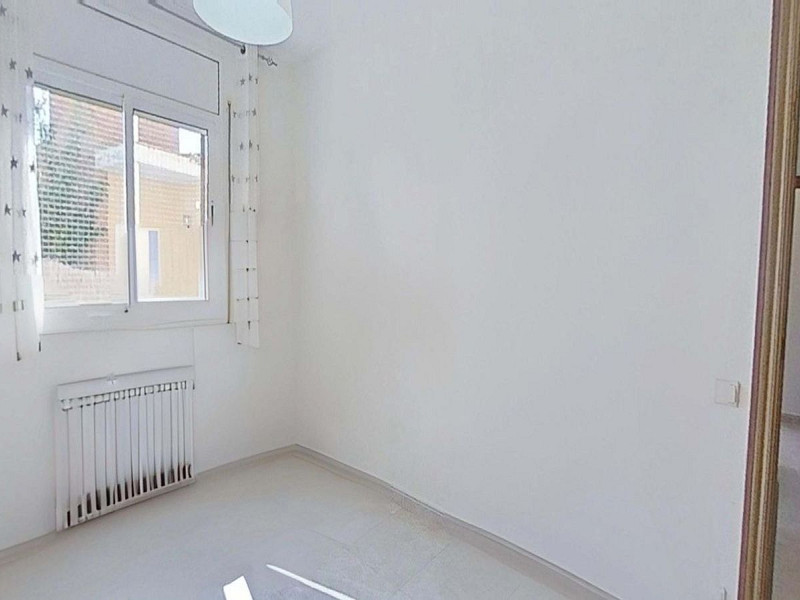 Угловой таунхаус с бассейном и видом на море в Сегур-де-Калафель. Фото:  25