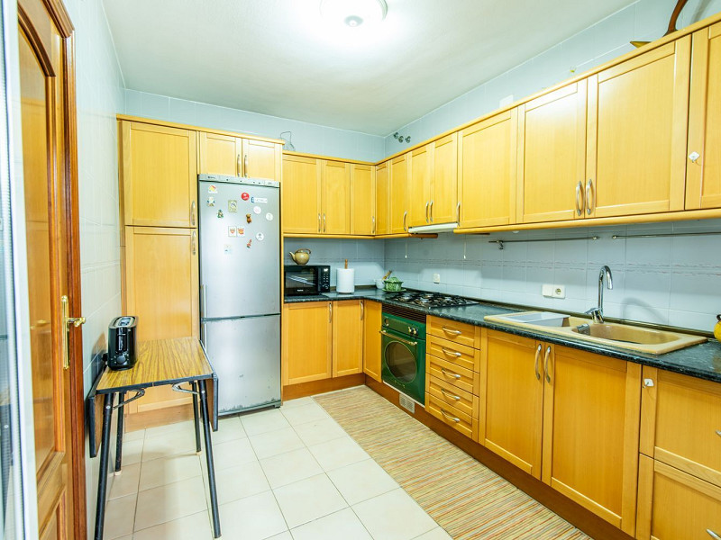 Отдельный дом с бассейном и гостевым апартаментом в Мас-Мель, Калафель. Фото:  17