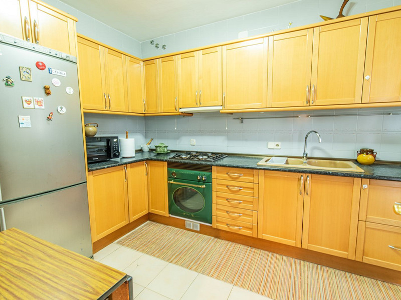 Отдельный дом с бассейном и гостевым апартаментом в Мас-Мель, Калафель. Фото:  18